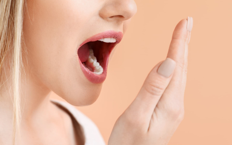 When does your breath smell like feet